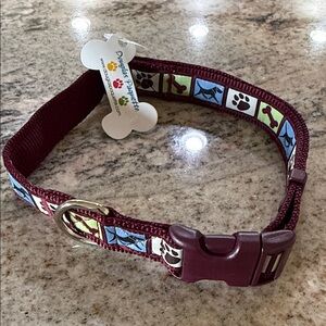 🐾❤️🐾 Douglas Paquette Maroon Dog Collar with Dog, Paw & Bone Pattern